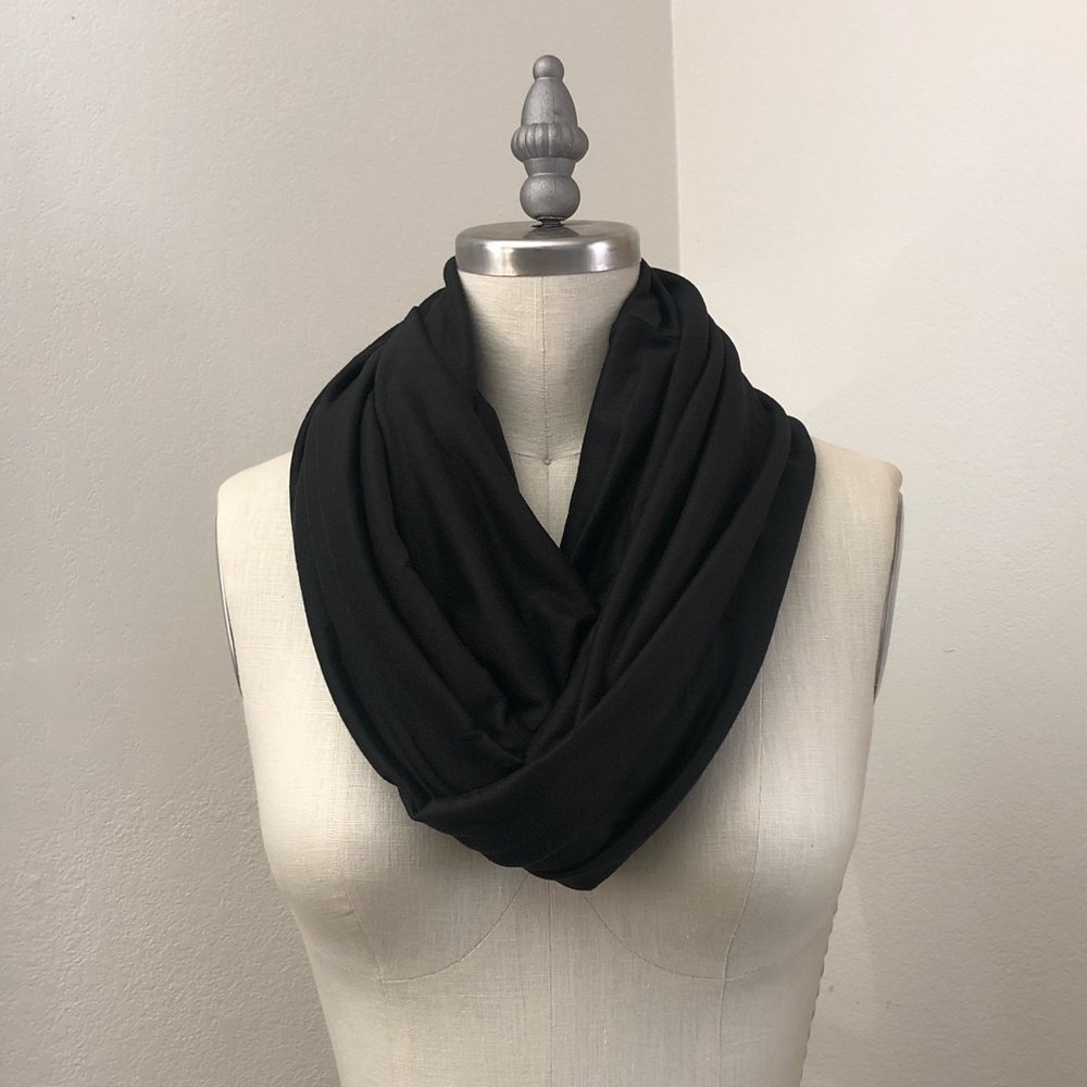 Beyond Yoga Scarf